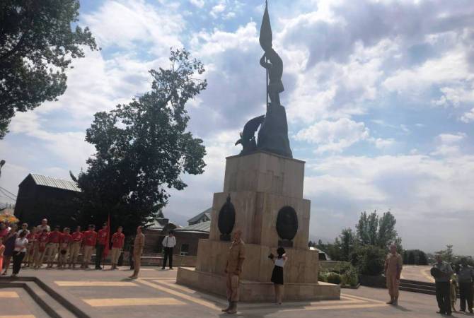 Գյումրիում հարգեցին ռուս-թուրքական պատերազմում զոհվածների հիշատակը