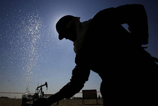 Иран предложил Ираку проект нефтепровода до сирийского порта, сообщили СМИ