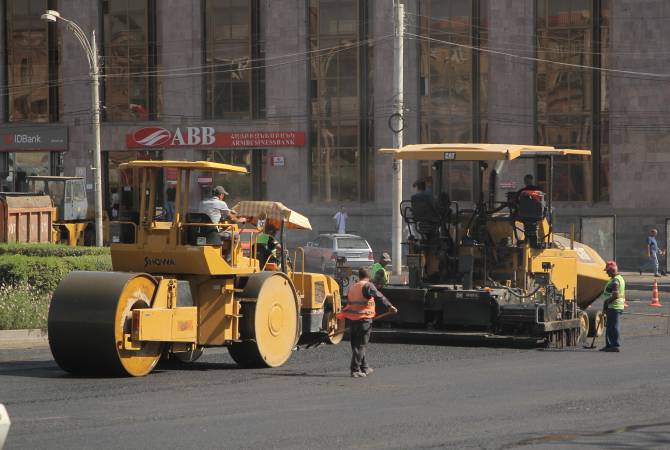 Քաղաքի օրվան ընդառաջ Գյումրիում ընթանում են լայնածավալ փողոցաշինական 
աշխատանքներ
