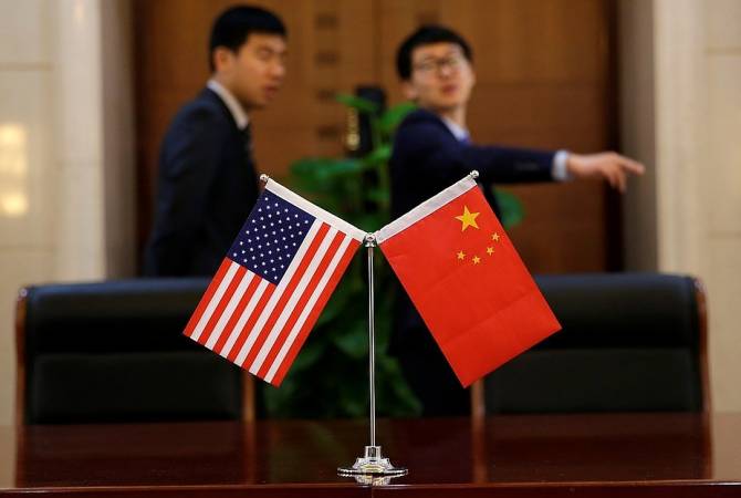  Китай и США обсуждают сроки проведения нового раунда торговых переговоров 