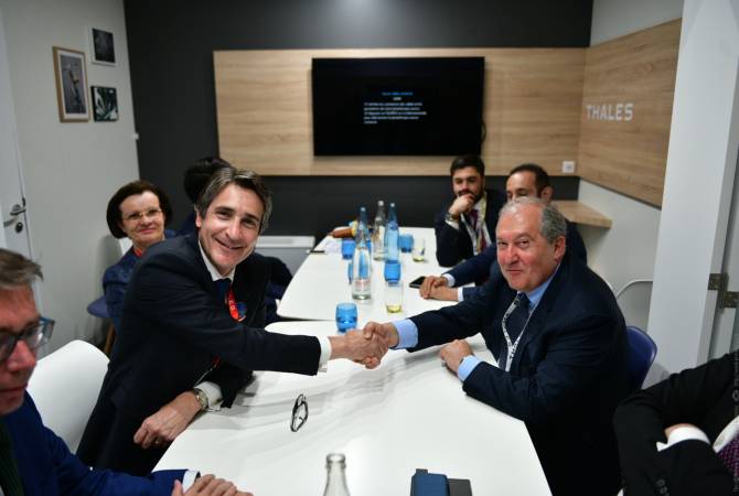 رئيس الجمهورية أرمين سركيسيان يستقبل وفد مجموعة تاليس-إحدى الشركات الفرنسية الرائدة في العالم- 