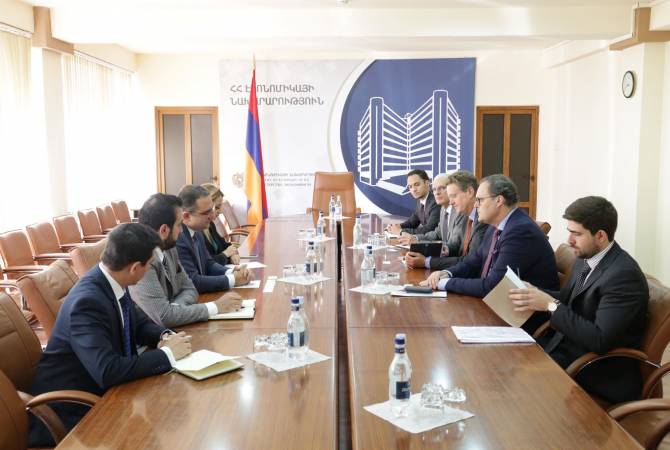 Economy minister, THALES Group representatives discuss prospects of launching activity in 
Armenia