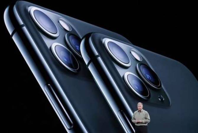 Капитализация Apple после презентации новых iPhone превысила $1 трлн