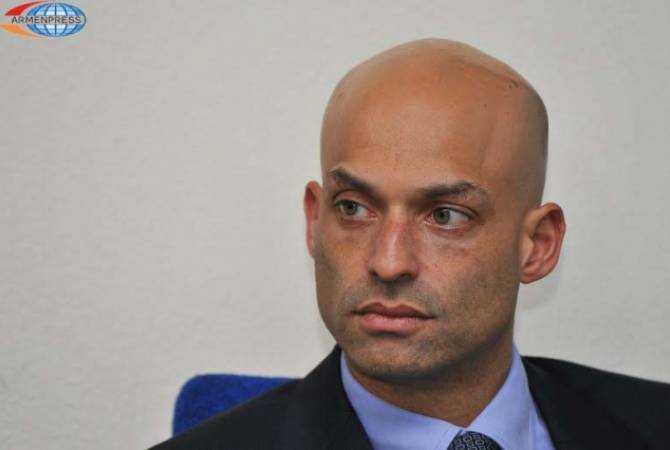 Аппатурай не считает своевременными предложения Расмуссена по вступлению Грузии в 
НАТО