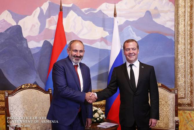 PM Pashinyan congratulates Medvedev on birthday 