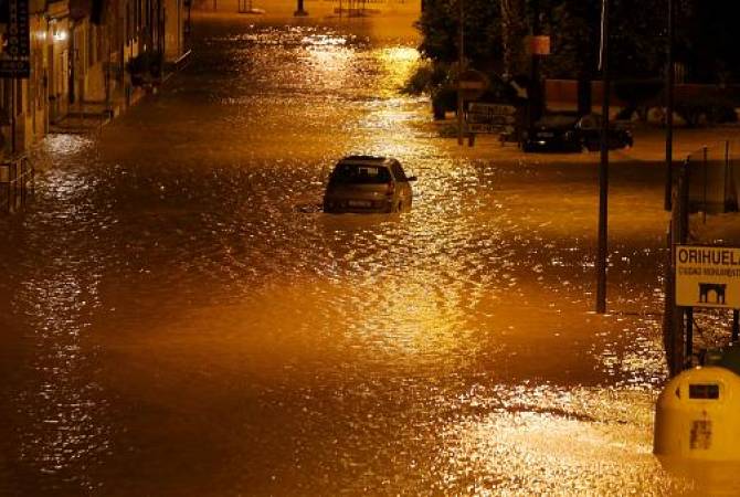 Spain floods kill at least 5