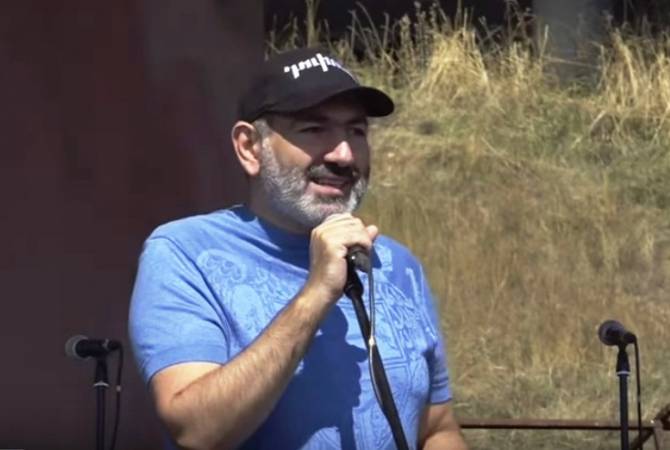 Le Premier ministre au  premier festival Eco Fish Fest à Sevan
