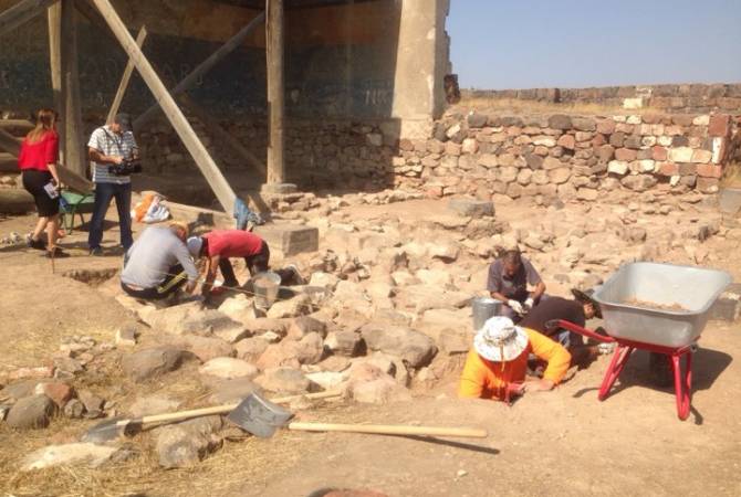 Erebuni Fortress archaeologists discover new temple and “fantastically beautiful” mosaics 