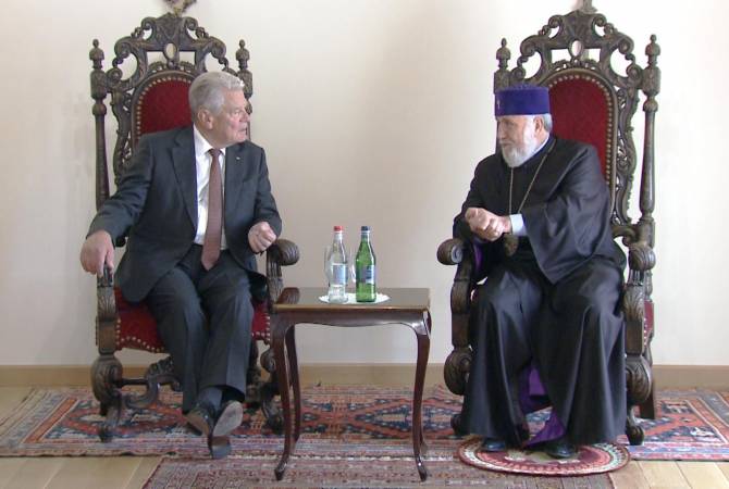 Catholicos of All Armenians Garegin II receives former German President Joachim Gauck 