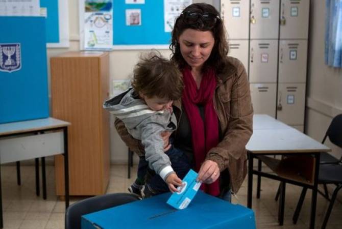 В Израиле начались первые в истории страны повторные парламентские выборы