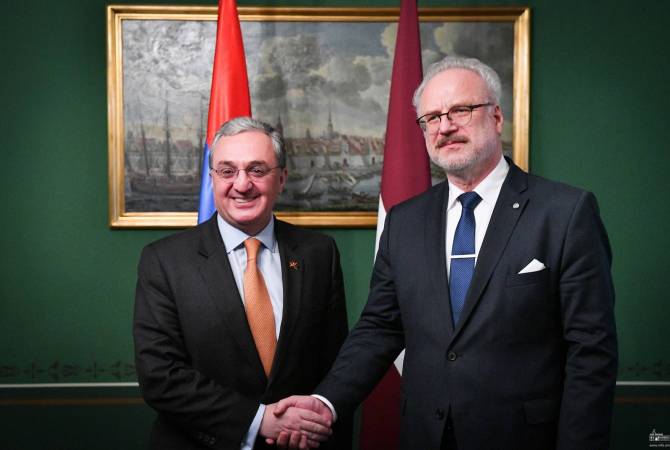 Зограб Мнацаканян встретился с президентом Латвии