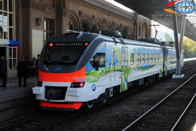 В День Независимости в направлении Ереван – Гюмри - Ереван будут работать 4 поезда