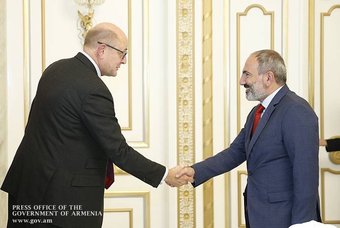 Armenian Government ready to discuss implementation of projects with HSBC – PM Pashinyan