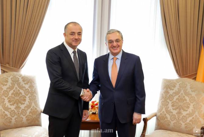 Armenian FM meets with Lebanon’s defense minister in Yerevan 