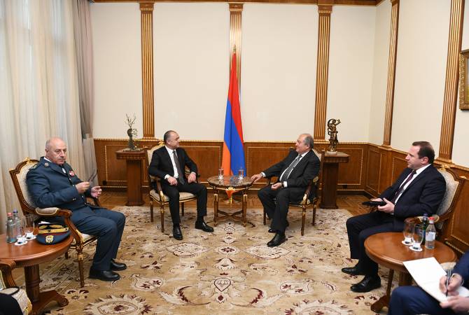 Президент Армении принял министра национальной обороны Ливанской Республики

