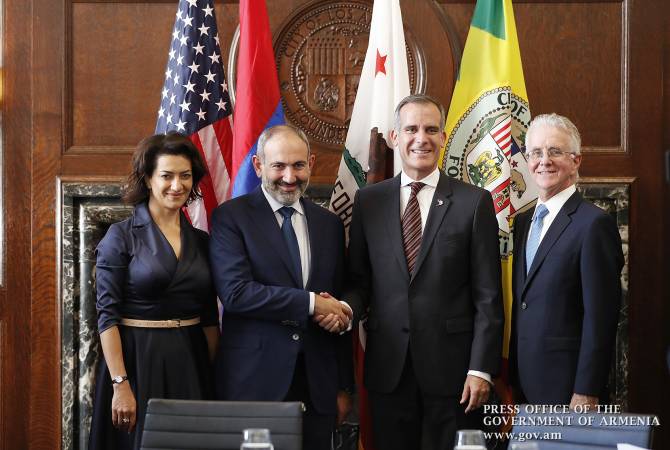 Премьер-министр Армении и мэр Лос-Анджелеса обсудили перспективы развития 
сотрудничества