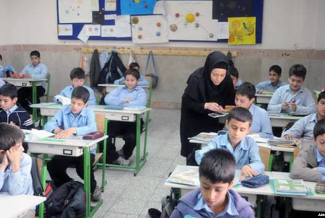 Իրանի որոշ դպրոցներում սկսել են ադրբեջաներեն դասավանդել