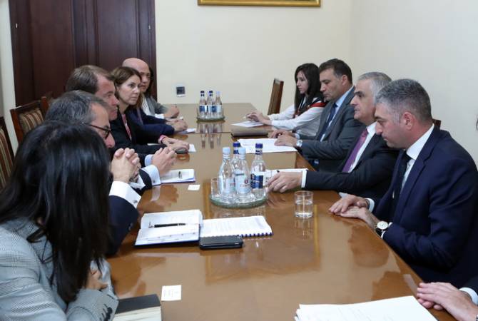 Deputy PM Mher Grigoryan holds meeting with EBRD delegation 
