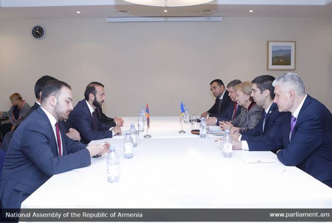 Спикер НС Армении встретился со спикером парламента Молдовы

