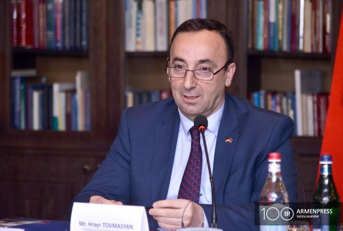 Товмасян не примет участия в обсуждении проекта обращения в КС по вопросу 
прекращения его полномочий