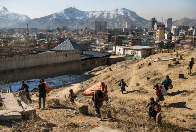 Талибы взорвали опору ЛЭП, оставив Кабул без света