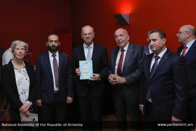 Делегация во главе с председателем НС посетила посольство Армении в Нидерландах

