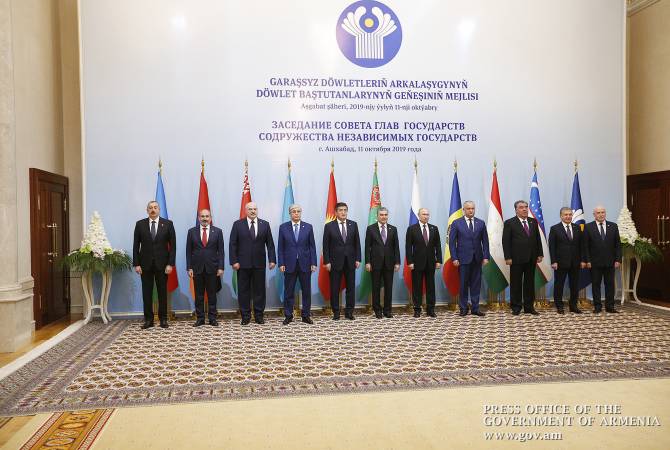 Le Premier ministre a participé à la séance du Conseil des chefs d'État de la CEI
