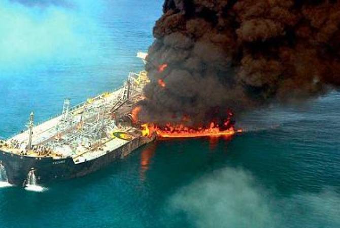 МИД Ирана подтвердил версию о нападении на танкер в Красном море
