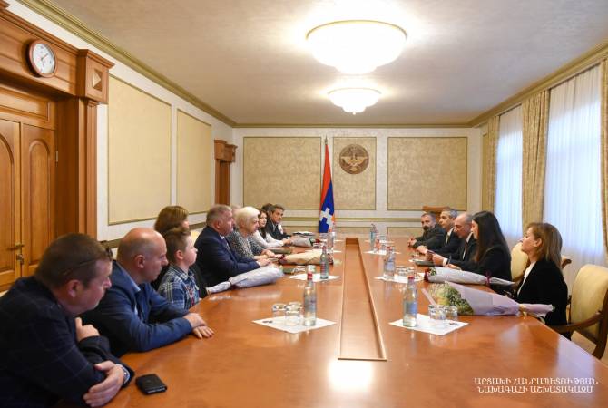 Президент Арцаха провел встречу с членами делегаций Бельгии, Кипра и Чехии