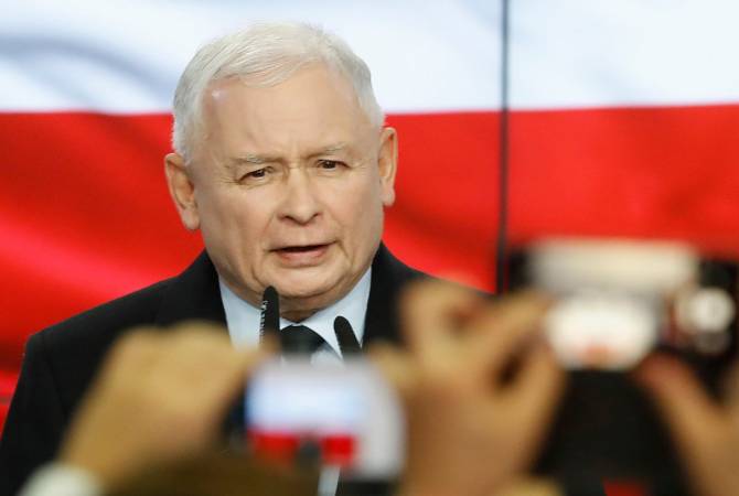 Экзит-полы показали победу правящей партии на парламентских выборах в Польше