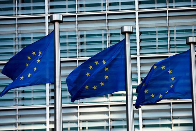 ЕС продлил на год санкции по химоружию