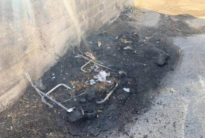 В Ереване сожжены мусорные баки: аппарат администрации района Малатия - Себастия 
обратился в полицию