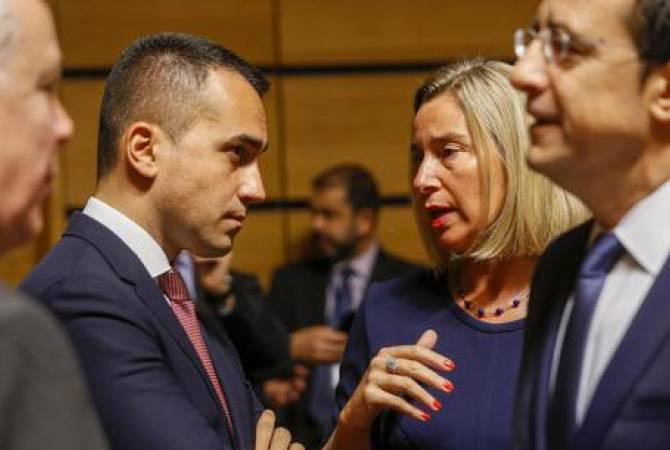 Италия пересмотрит контракты на поставки оружия Турции