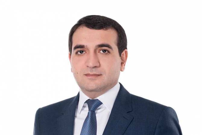 Ованес Арутюнян освобожден от должности заместителя министра здравоохранения 
Армении
