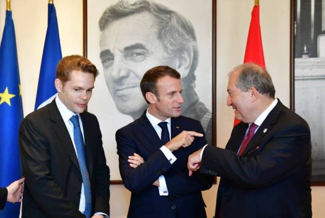 Президент Армении прилагает усилия для сближения отношений с Францией: Le Courrier 
de Russie

