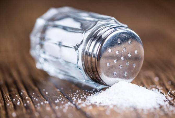 Ежедневная газета “Айастани Анрапетутюн”: Вместо соли для льда, используйте пищевую 
солью