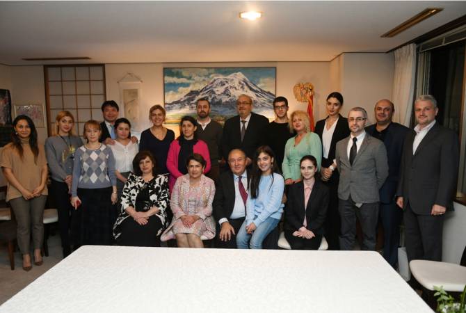 Tsurugaoka Hachimangū in Kamakura delivers prayer for Armenia-Japanese relations on 
Sarkissian visit