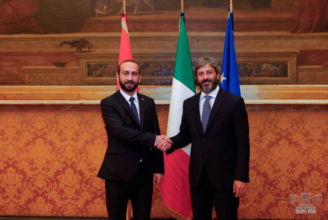 ՀՀ Ազգային Ժողովի նախագահը հանդիպել է Իտալիայի Պատգամավորների պալատի 
նախագահի հետ

