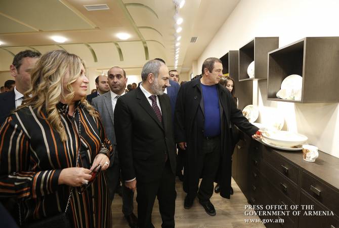 PM Pashinyan attends opening of Ceramisia factory
