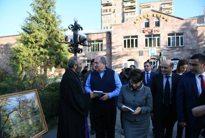 Президент посетил Иджеванский филиал Ереванского государственного университета

