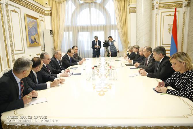 Пашинян после революции в Армении видит новую динамику в отношениях с РФ

