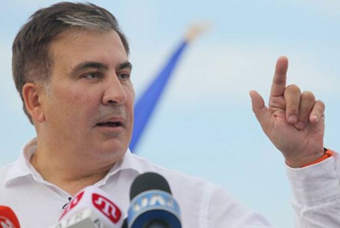 Саакашвили поддержал требование назначить внеочередные выборы в Грузии