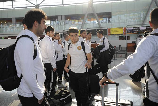 Молодежная сборная Армении по футболу  также  находится в Италии