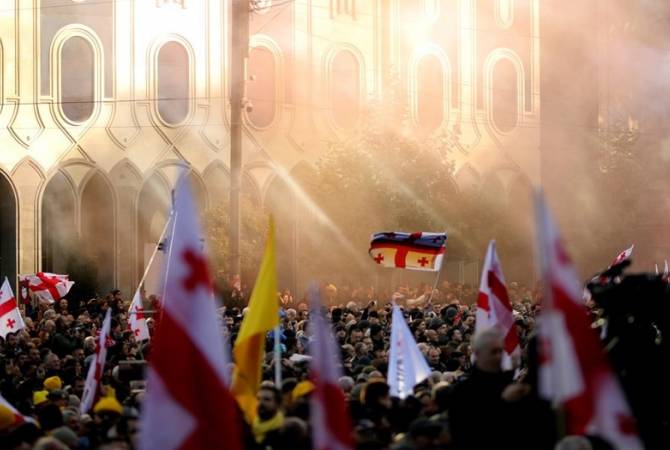 ГРУЗИЯ: В МВД Грузии заявили, что митинг в Тбилиси вышел за рамки закона