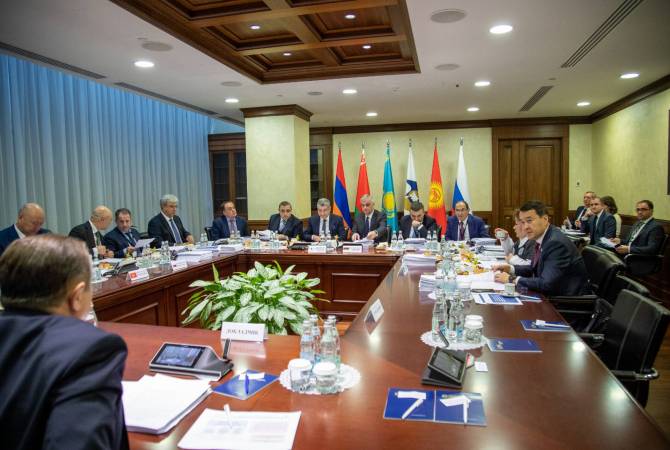  Под председательством Мгера Григоряна в Москве состоялось очередное заседание 
Совета ЕЭК 