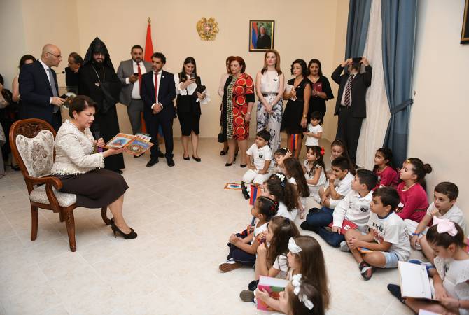 Нуне Саркисян в Катаре встретилась с воспитанниками гимназии “Месропян”
