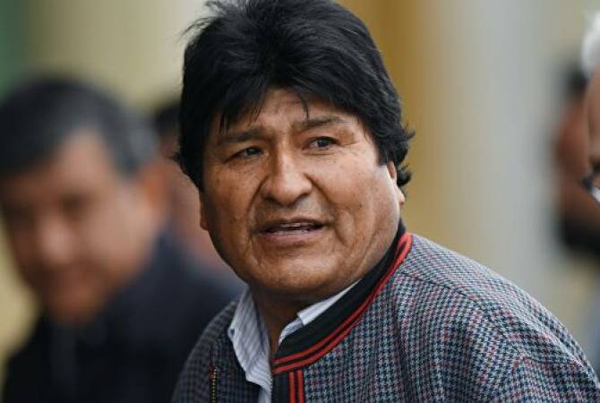 Власти Боливии разрешил дочери Эво Моралеса покинуть страну