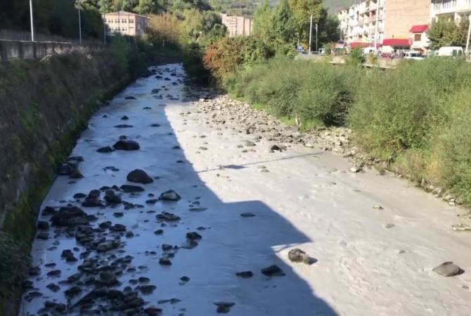 Авинян коснулся проблемы загрязнения реки Вохчи