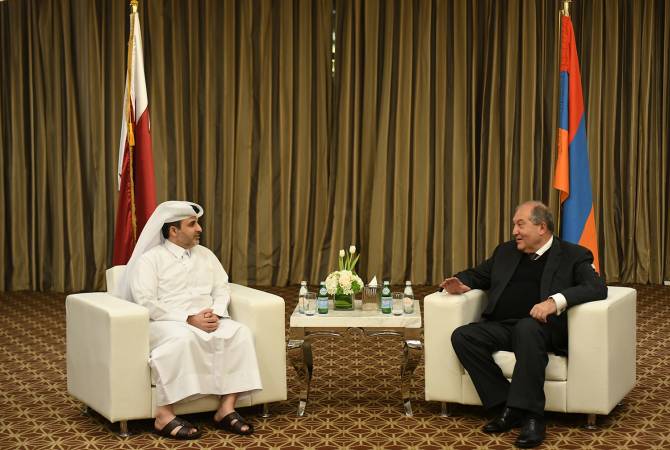 Armenian President meets Qatari minister of municipality and environment in Doha