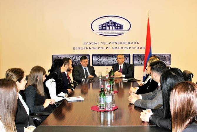Foreign Minister of Artsakh receives junior diplomats of Foreign Ministry of Armenia